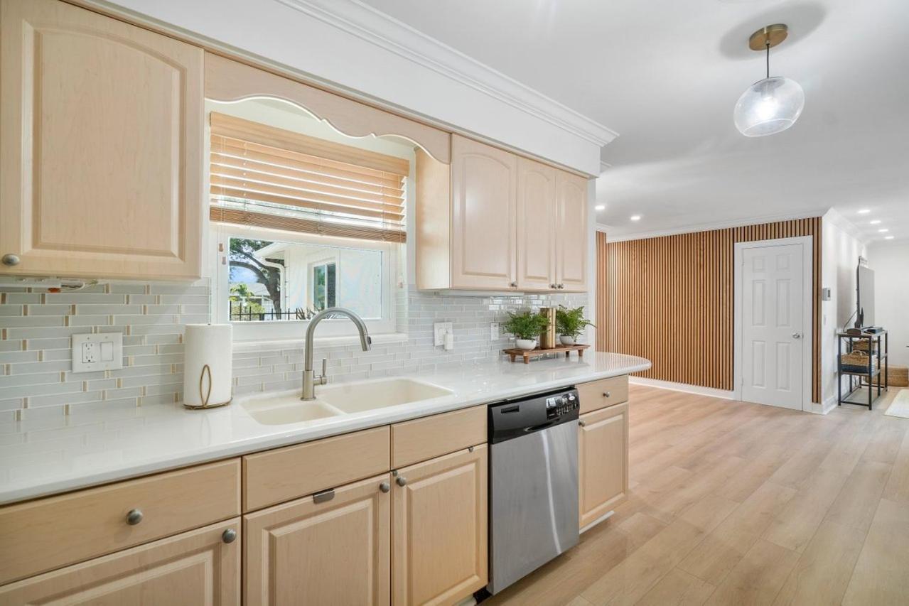 Chic Coastal - Heated Pool Per Request, Near Pga & Everything! Palm Beach Gardens Exterior photo